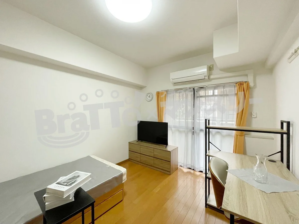 使いやすいデスクセット♪