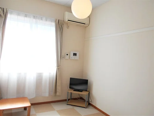 1Ｆはフローリング・2Fより上の階は絨毯となります