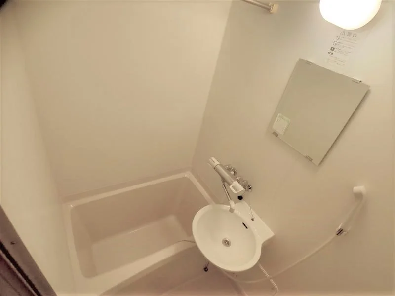 設備仕様は号室により異なる為、現況を優先とします。