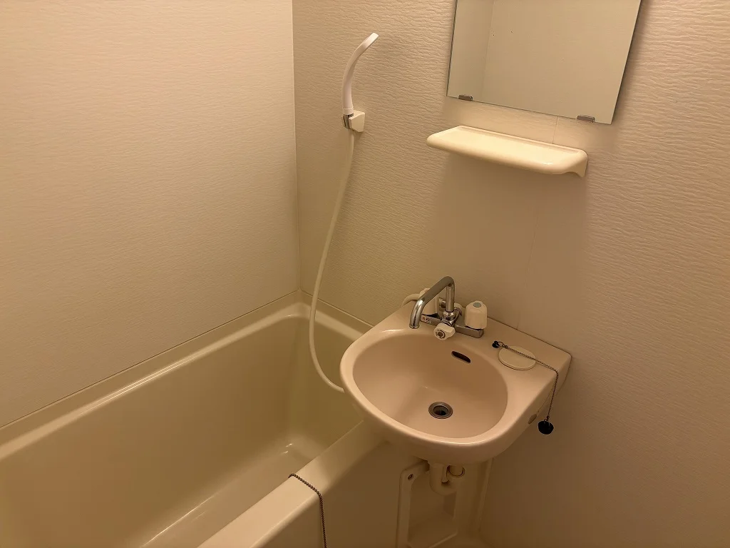 設備・仕様は号室により異なる為、現況を優先いたします。