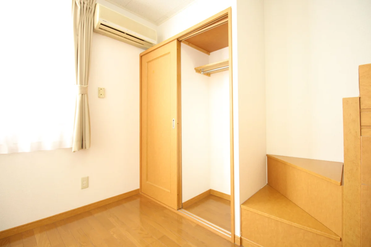 もちろんクローゼットも完備しております！（写真は1F）