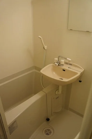 設備・仕様は号室により異なる為、現況を優先致します。