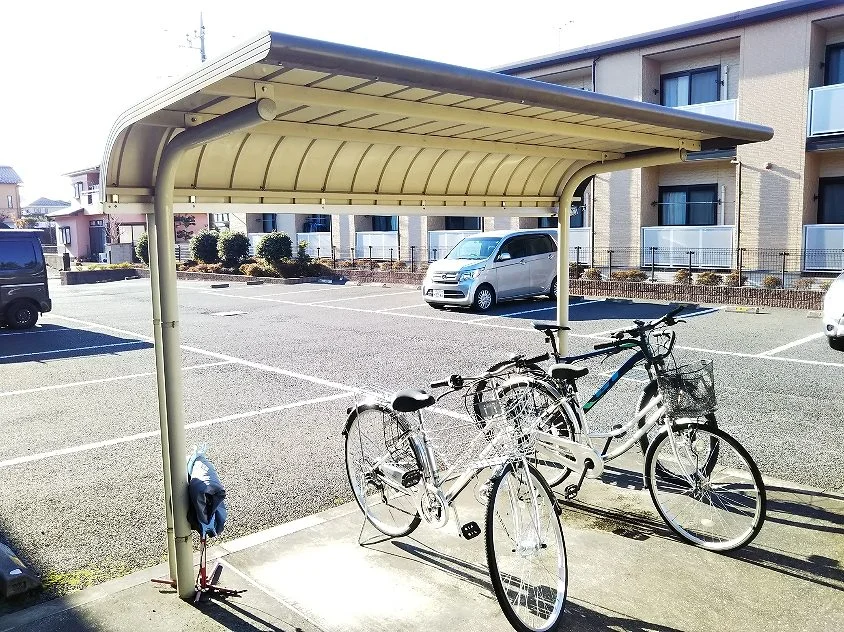 駐輪場完備