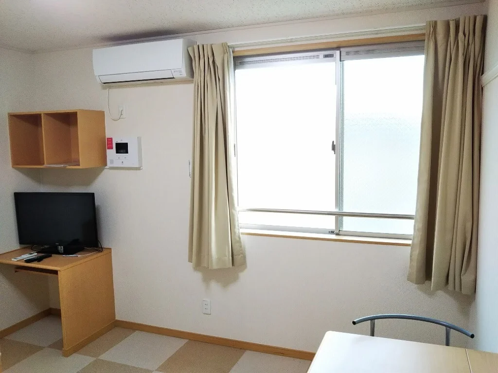 カーペットの色はお部屋により異なります。