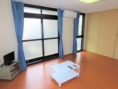 家具家電が備え付けのお部屋です