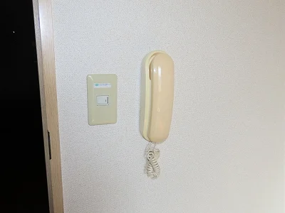 インターホンあり