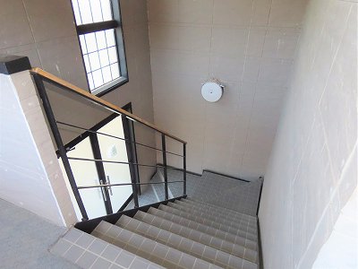 階段上からのアングルです