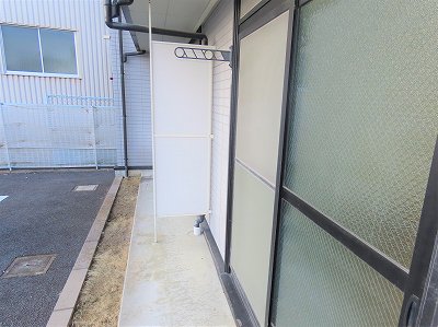 洗濯物を外干しできます