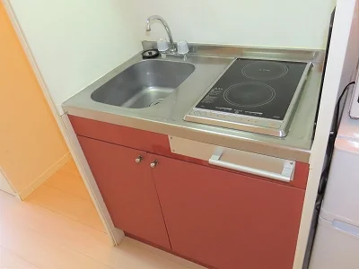 2口の電気コンロまたはIHコンロとなります