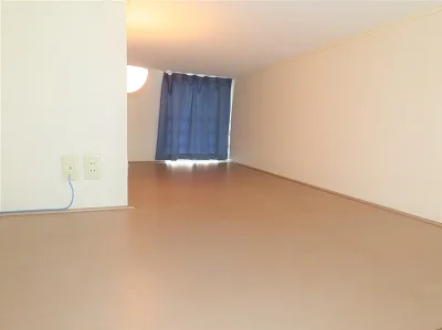 フトにはカーテンや電気、コンセントもあります