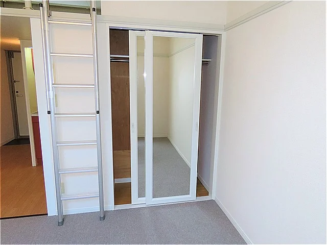 クローゼットあり