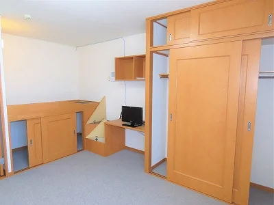 クローゼット、ベッド下収納あり