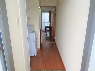 玄関からのアングルです