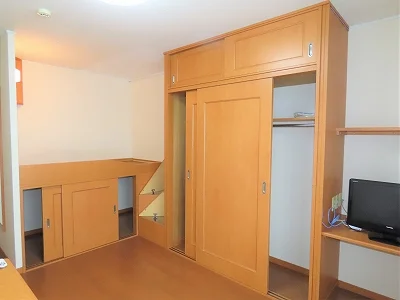 クローゼット、ベッド下収納あり