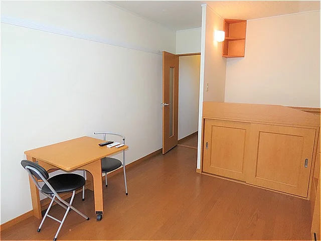 ハイベッドタイプのお部屋です