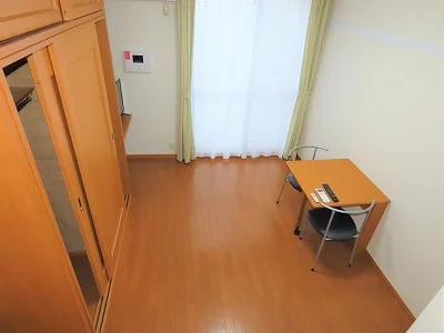 ベッド上からのアングルです