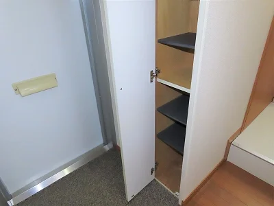 シューズボックスあり