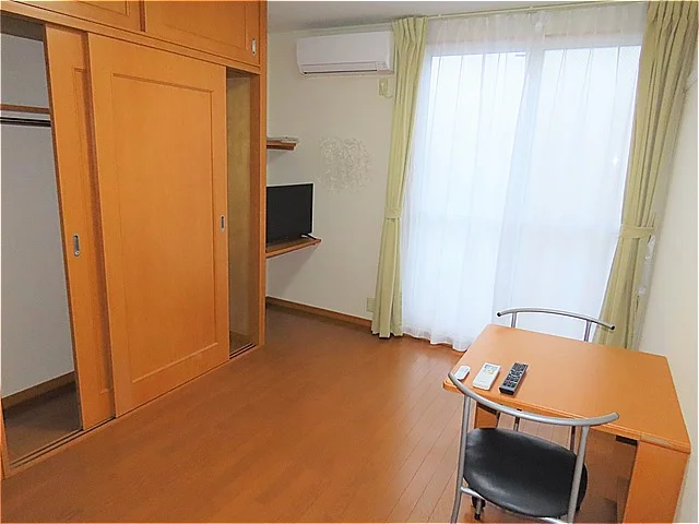 家具家電が備え付けのお部屋です