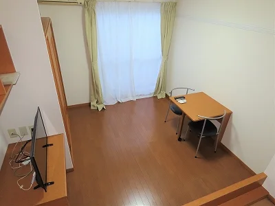 ベッド上からのアングルです