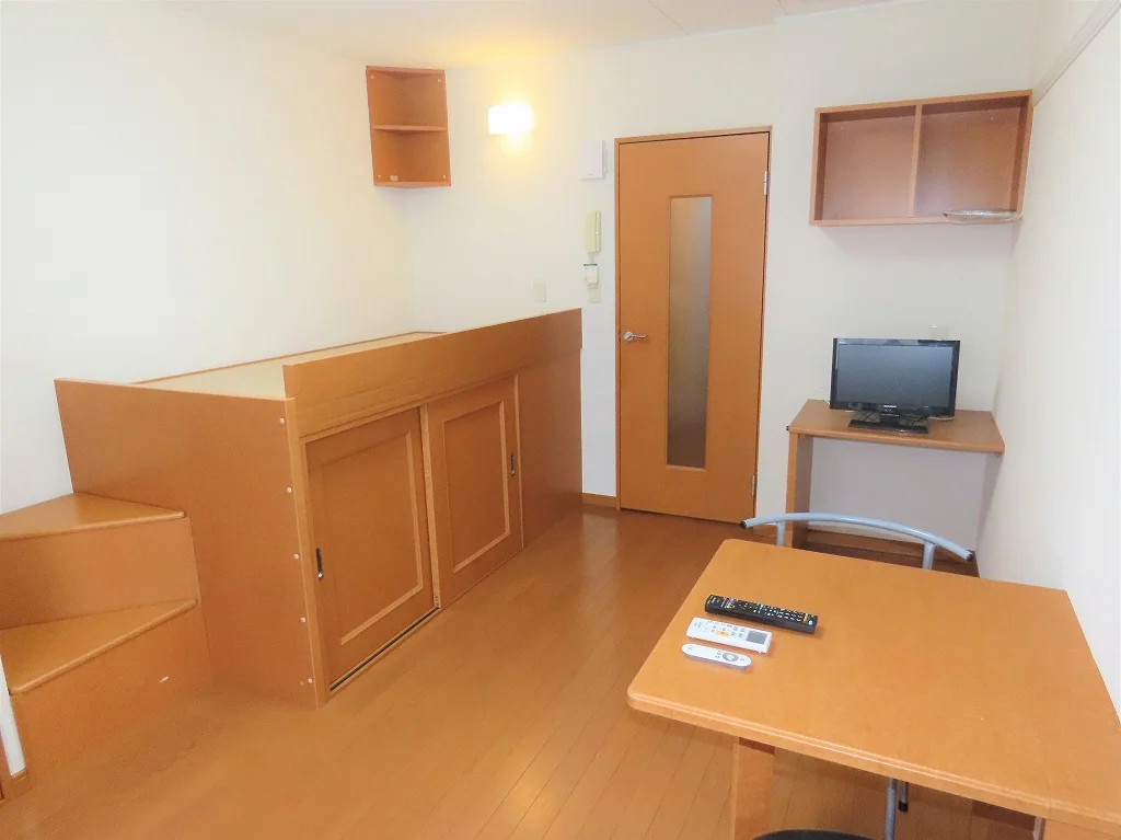 ハイベッドタイプのお部屋です