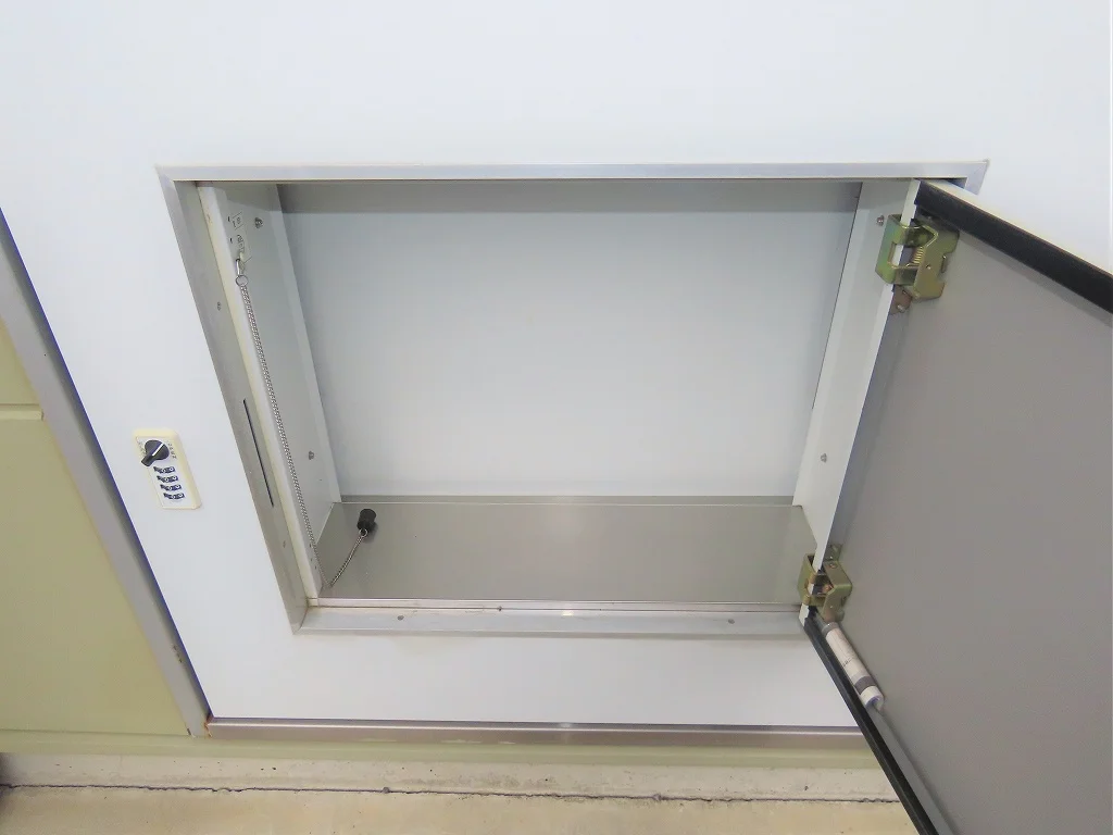 シューズボックスあり