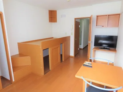 ハイベッドタイプのお部屋です