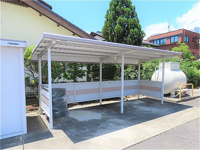 屋根付き駐輪場あり