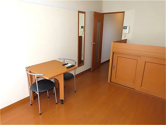 ハイベッドタイプのお部屋です