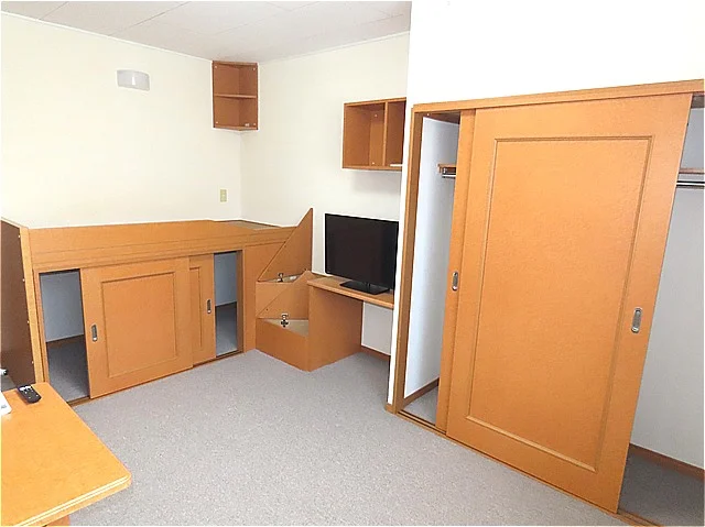 クローゼット、ベッド下収納あり