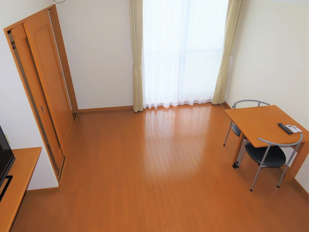 ベッド上からのアングルです