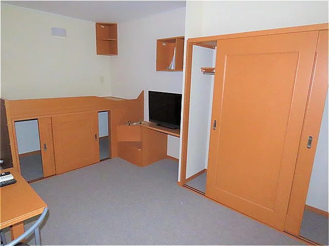 クローゼット、ベッド下収納あり