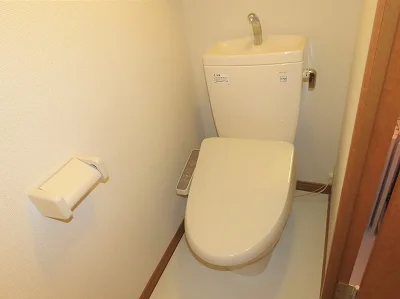 お風呂、トイレは完全別です