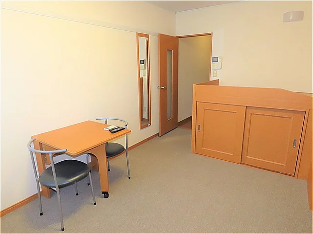 ハイベッドタイプのお部屋です