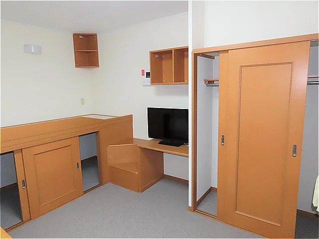 クローゼット、ベッド下収納あり