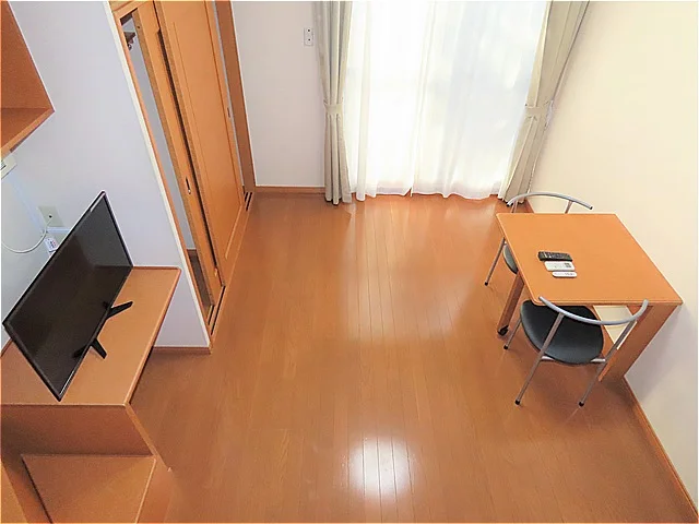 ベッド上からのアングルです