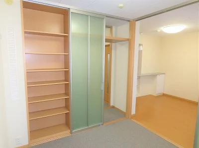 収納が豊富なお部屋です