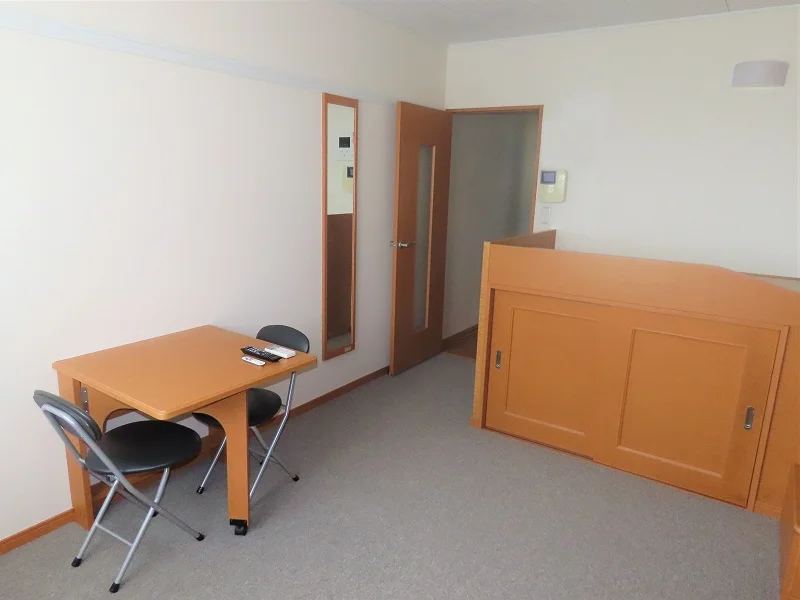 ハイベッドタイプのお部屋です