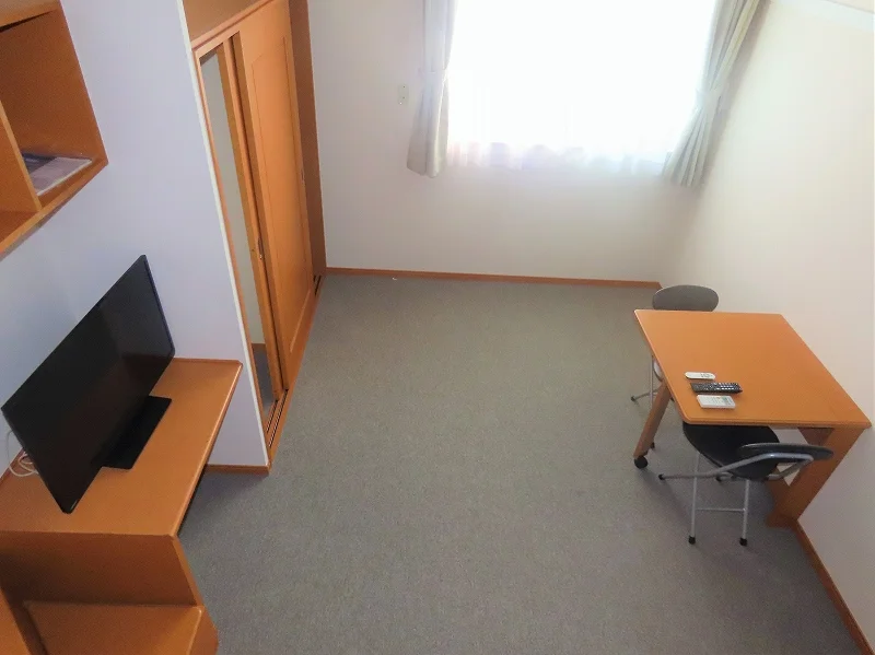 ベッド上からのアングルです