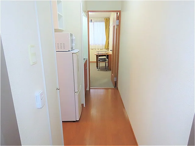 玄関からのアングルです