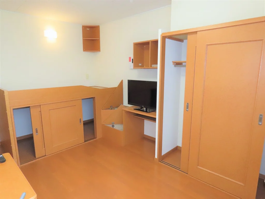 クローゼット、ベッド下収納あり