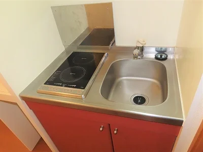 2口の電気コンロまたはIHコンロとなります