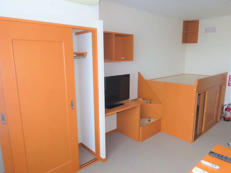 クローゼット、ベッド下収納あり