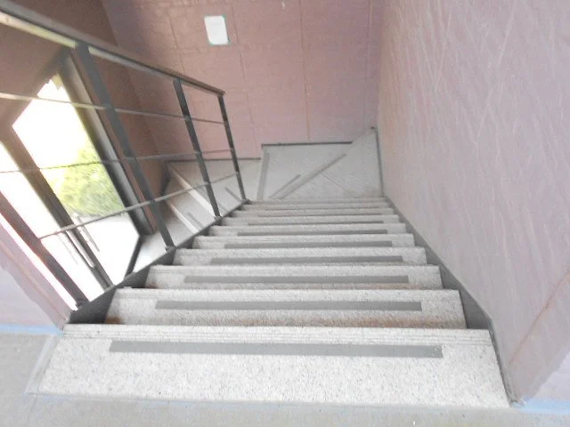 共用階段です。