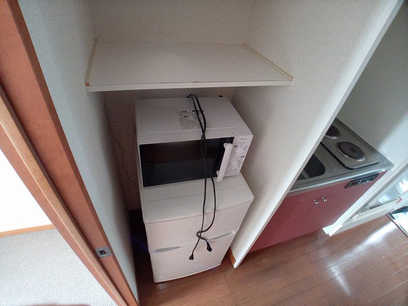 冷蔵庫、電子レンジ