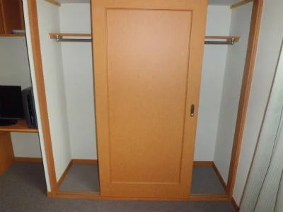 衣服をたくさん掛けられます。