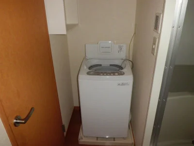 洗濯機も付いてます。