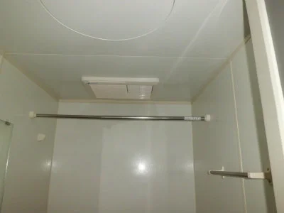 雨の日に重宝する浴室乾燥機。