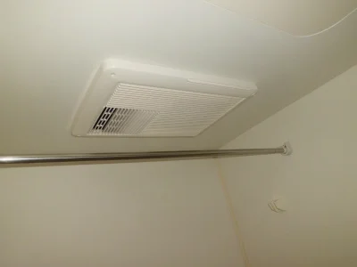 冬場や雨の日に重宝する浴室乾燥機。