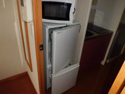 冷蔵庫と電子レンジ。