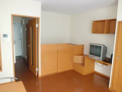 明るい木目調の建具です。